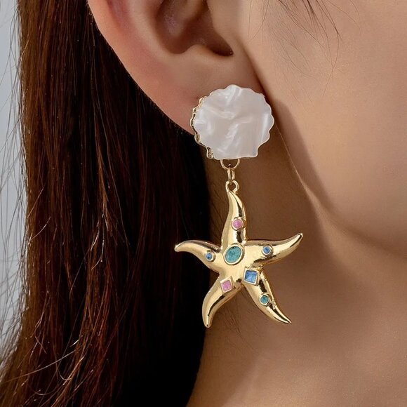 Multicolor Pastel Star Fish Gold Tone Earrings Pierced Sea Shell Beach Vaycay - Picture 2 of 5